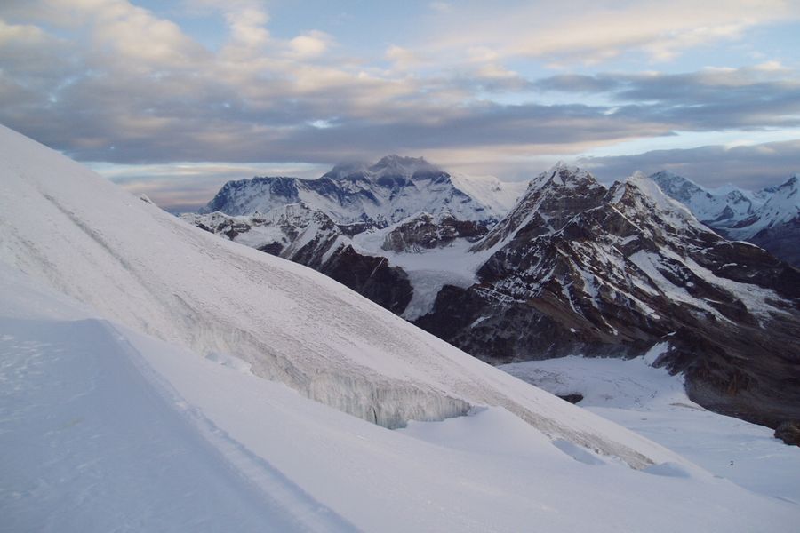 MERA PEAK CLIMBING -17 DAYS